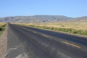 道路と大草原